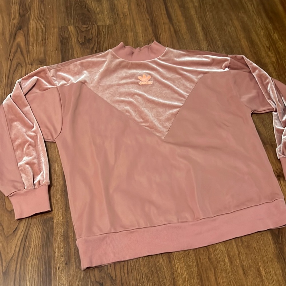 Adidas sweater